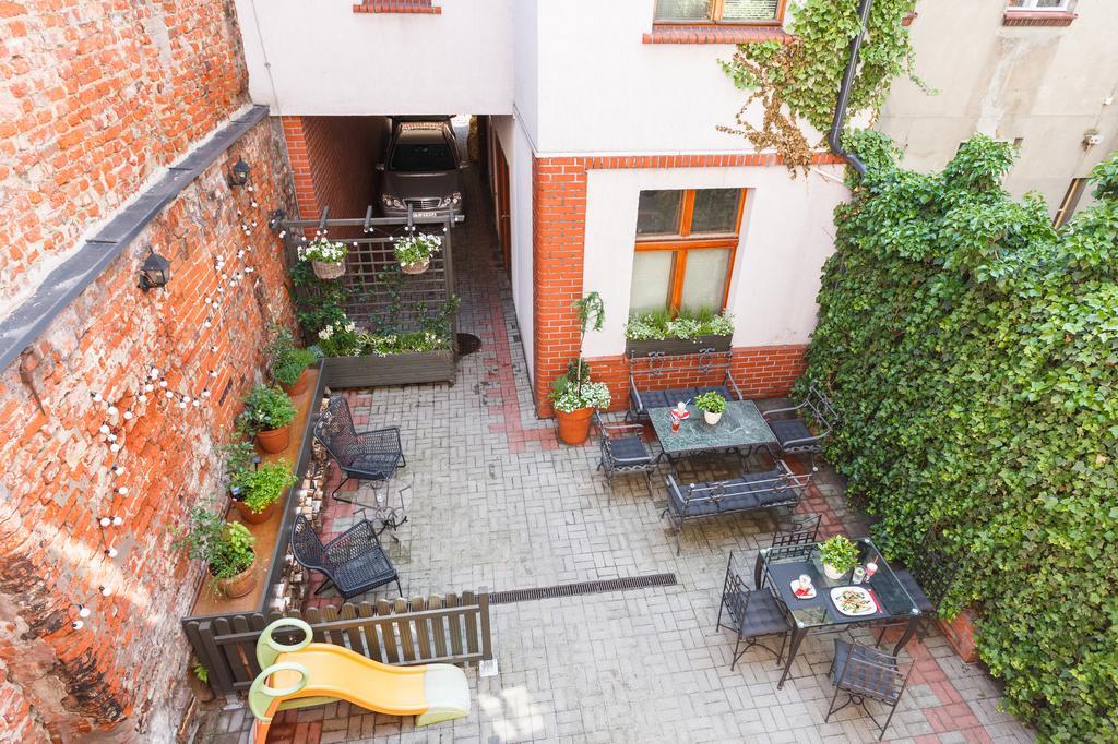 Hotel Czarna Roza Torun Exterior photo