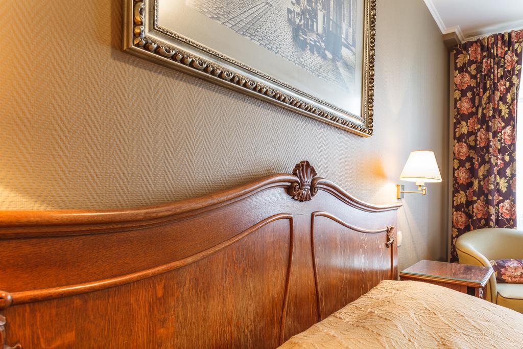 Hotel Czarna Roza Torun Room photo