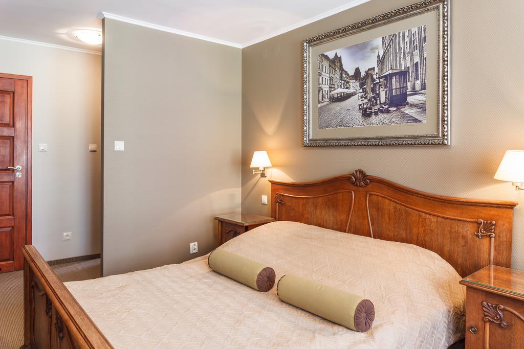 Hotel Czarna Roza Torun Room photo