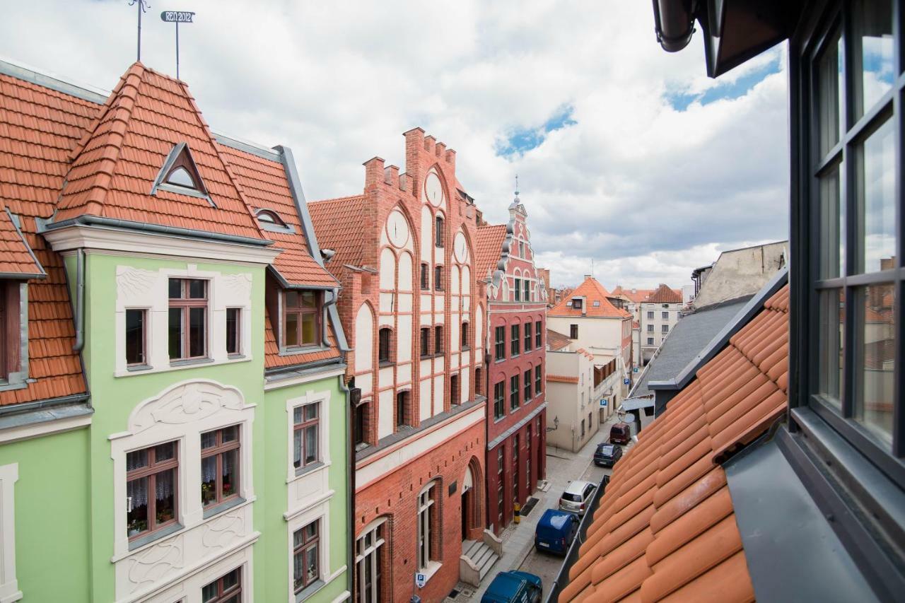 Hotel Czarna Roza Torun Exterior photo